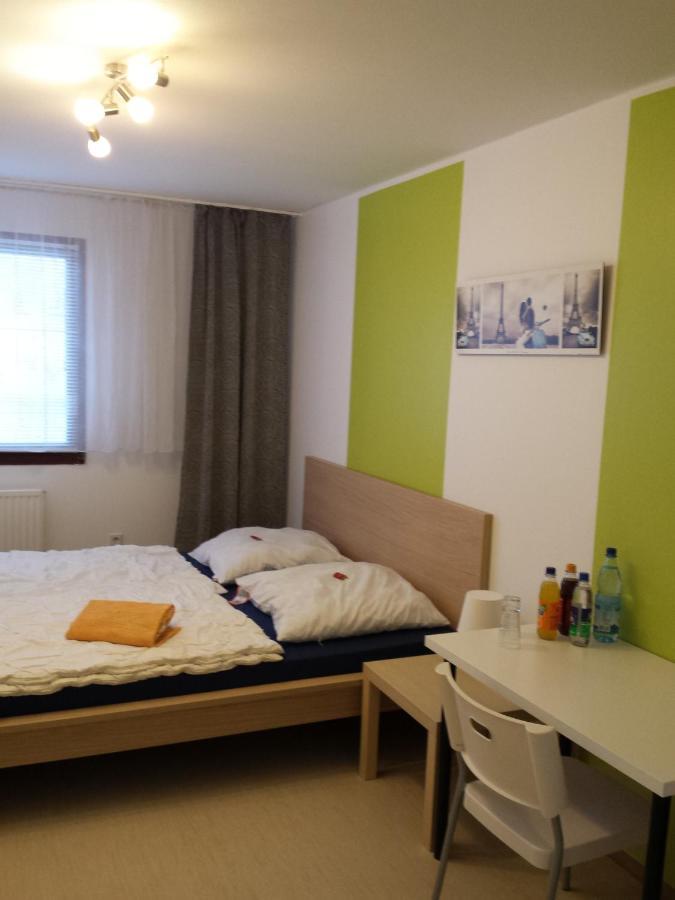Jugendgastehaus Lichterfelde Hostel Berlin Luaran gambar